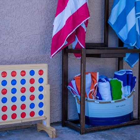 Fab Phx Getaway W/ Pool & Fire Pit Villa Phoenix Eksteriør bilde