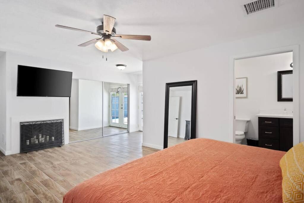 Fab Phx Getaway W/ Pool & Fire Pit Villa Phoenix Eksteriør bilde