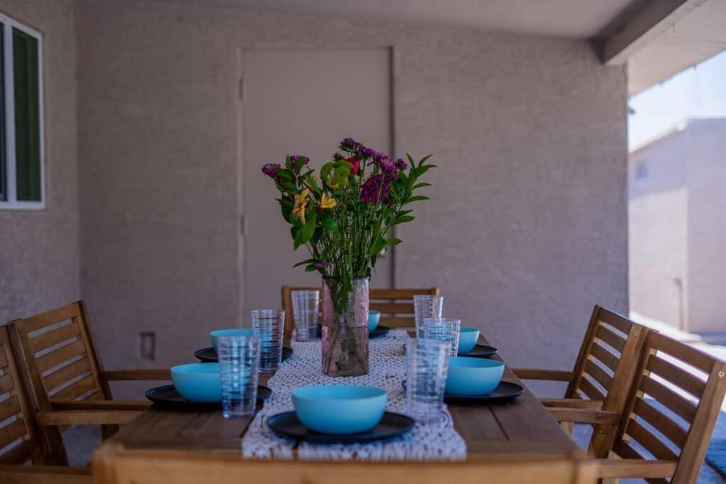 Fab Phx Getaway W/ Pool & Fire Pit Villa Phoenix Eksteriør bilde