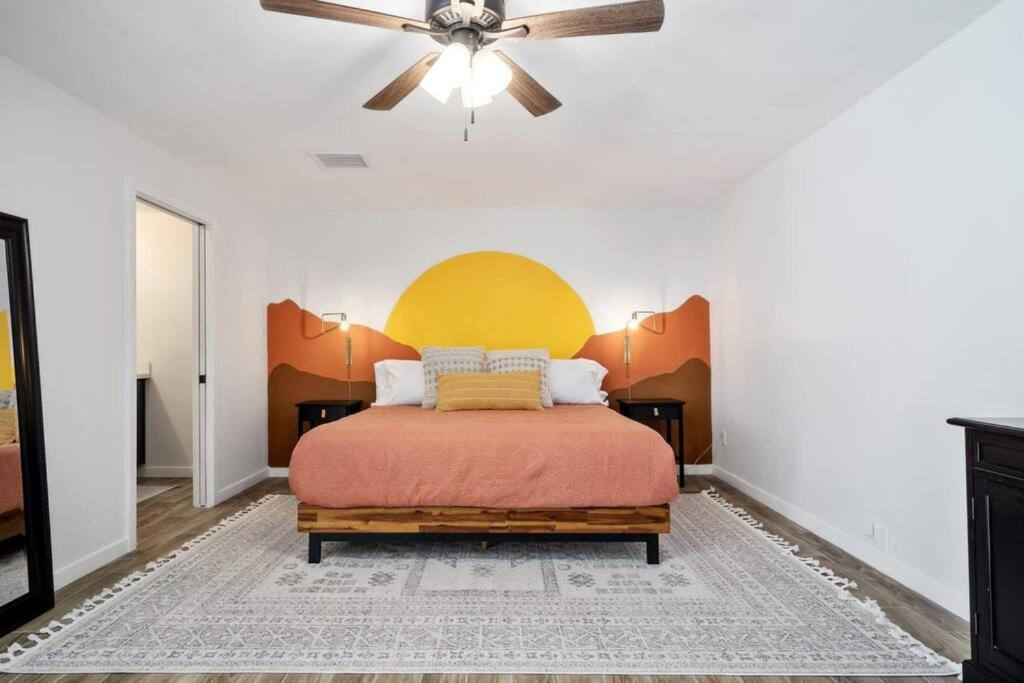 Fab Phx Getaway W/ Pool & Fire Pit Villa Phoenix Eksteriør bilde