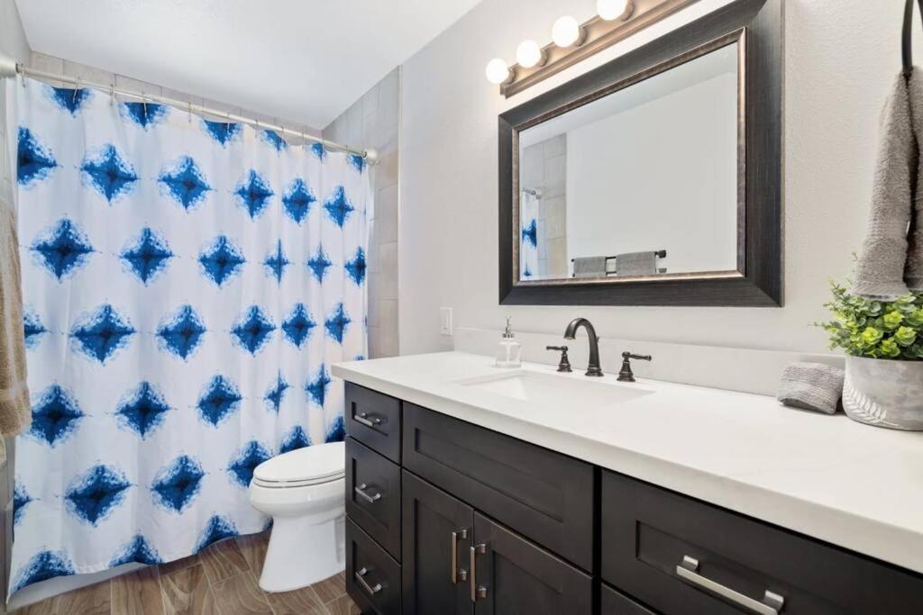 Fab Phx Getaway W/ Pool & Fire Pit Villa Phoenix Eksteriør bilde
