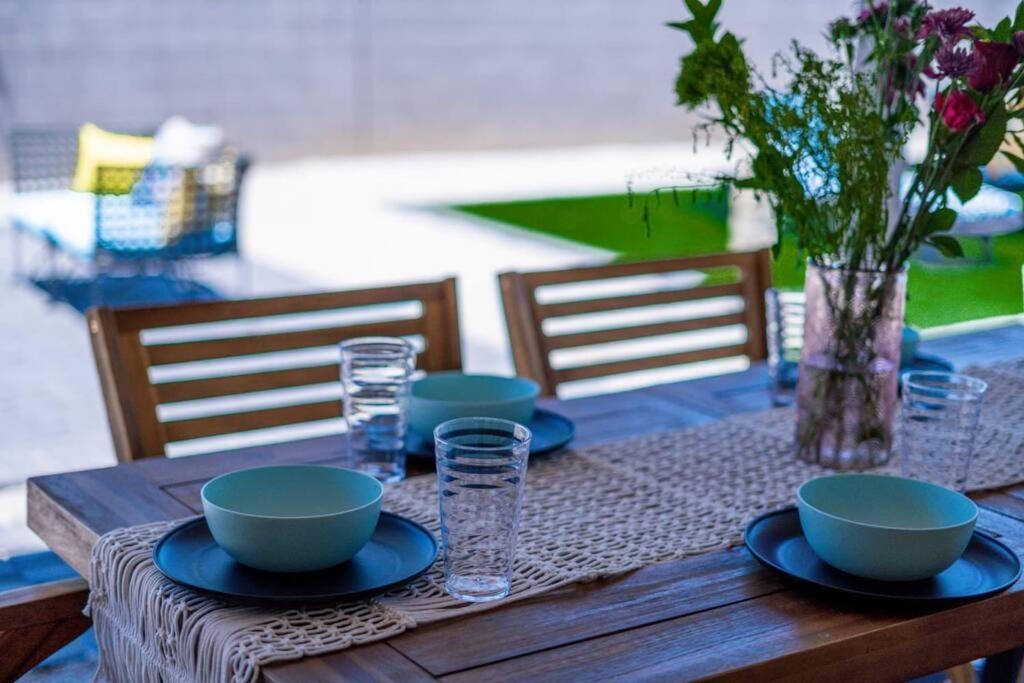 Fab Phx Getaway W/ Pool & Fire Pit Villa Phoenix Eksteriør bilde